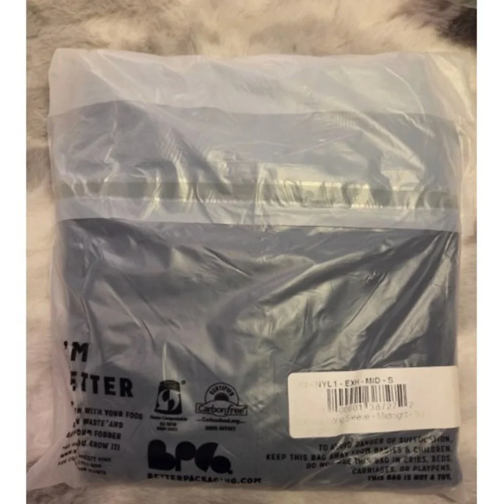 NWT! Joja Exhale Long Sleeve Quarter Zip Midnight Size Medium‎